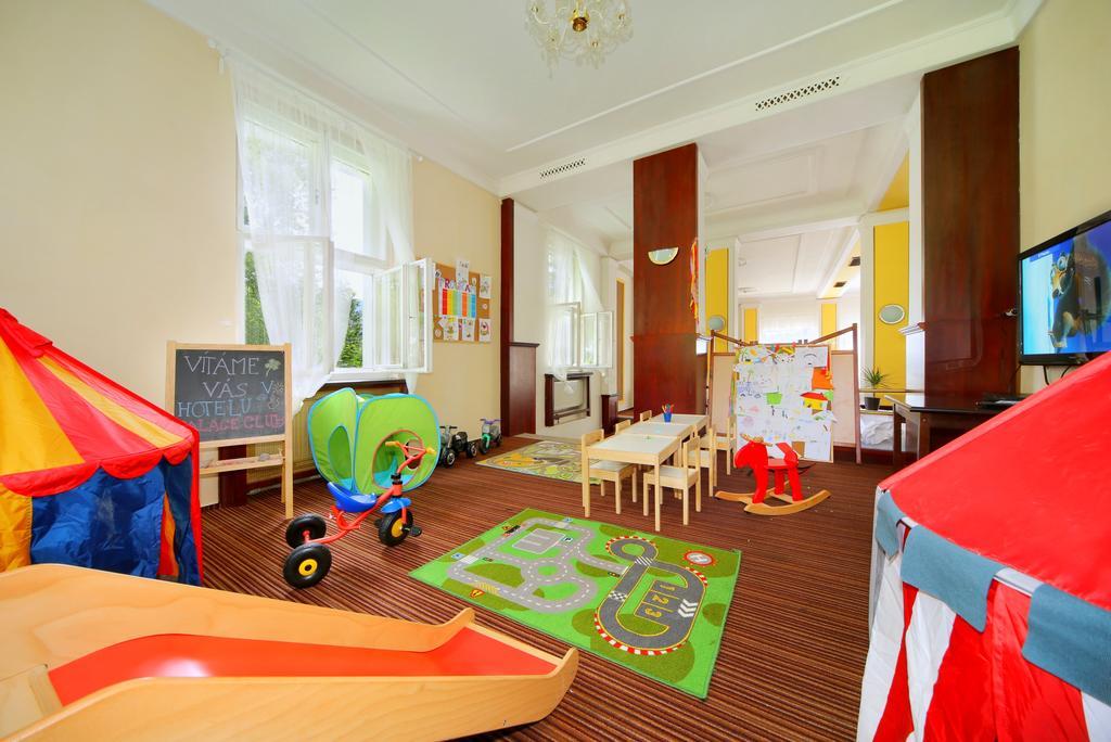 Špindlerŭv Mlýn Palace Club מראה חיצוני תמונה