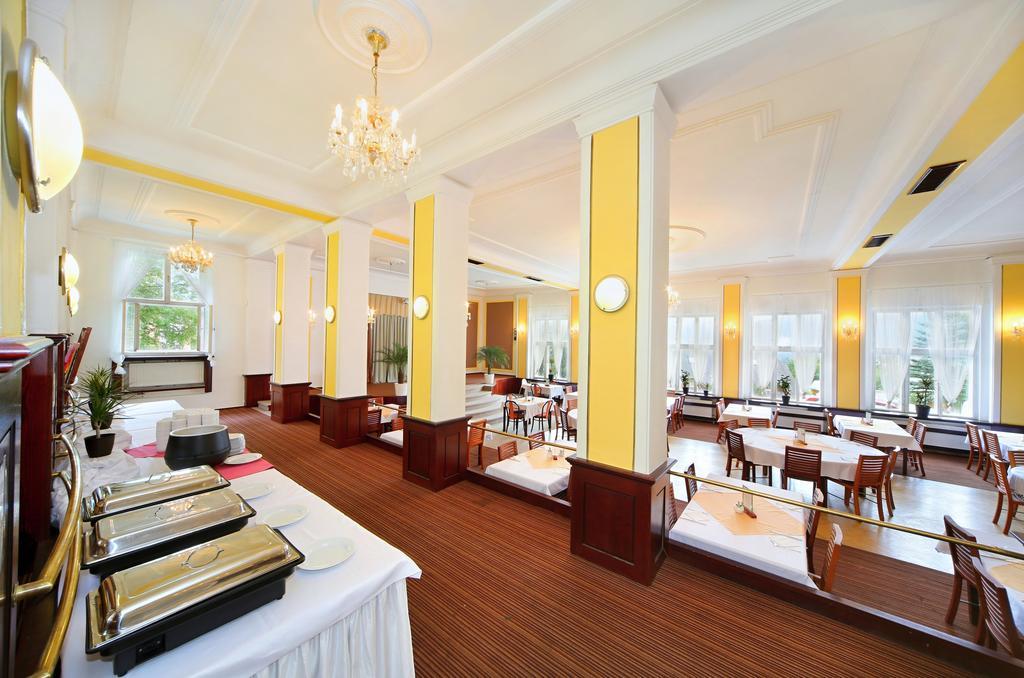 Špindlerŭv Mlýn Palace Club מראה חיצוני תמונה